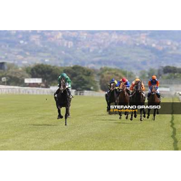 Samuele Diana on Giacas wins the Premio Misil Al Maktoum Stakes Rome, Capannelle racecourse,11th may 2014 photo Stefano Grasso