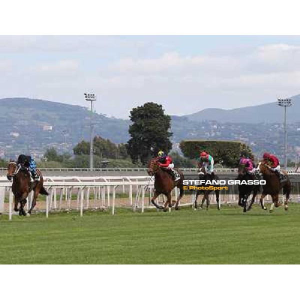 Carlo Fioccchi on Lucky Serena wins the Premio Tadolina Mem.Patrizio Galli Uae Stakes Rome, Capannelle racecourse,11th may 2014 photo Stefano Grasso