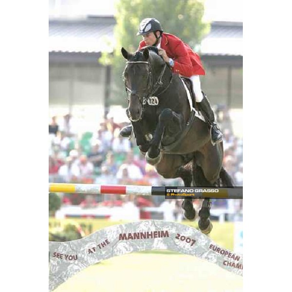 Marco Kutscher with Montenderm Fei European Championm 2005, on the last jump. Fei European Championship San Patrignano 2005 San Patrignano 24th july 2005 ph. Stefano Grasso