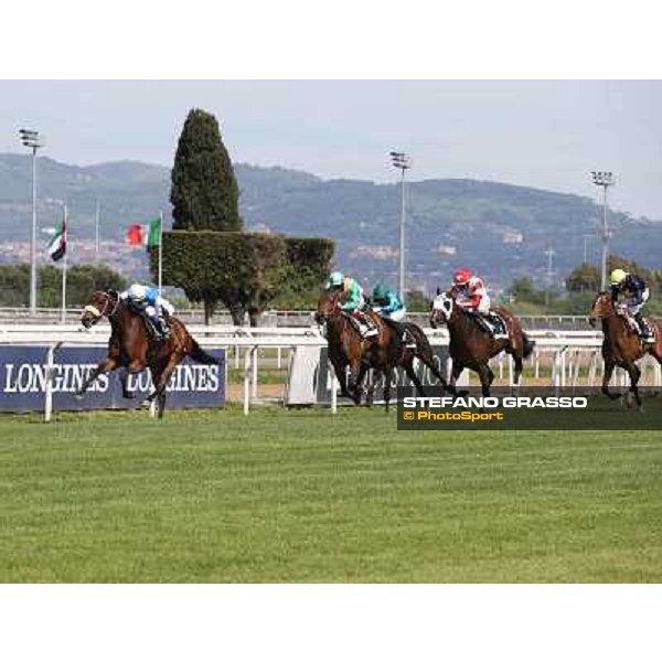 Carlo Fiocchi on Valvibrata wins the Premio Mario Perretti Mujahid Stakes Rome, Capannelle racecourse,11th may 2014 photo Stefano Grasso