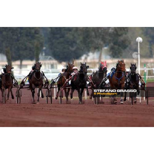 last 100 meters of Criterium de Vitesse Kesaco Phedo leads the group Cagnes sur Mer march 14 2004 ph.Stefano Grasso