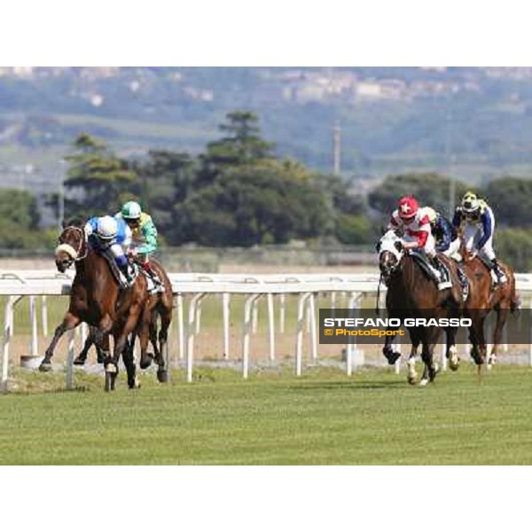 Carlo Fiocchi on Valvibrata wins the Premio Mario Perretti Mujahid Stakes Rome, Capannelle racecourse,11th may 2014 photo Stefano Grasso