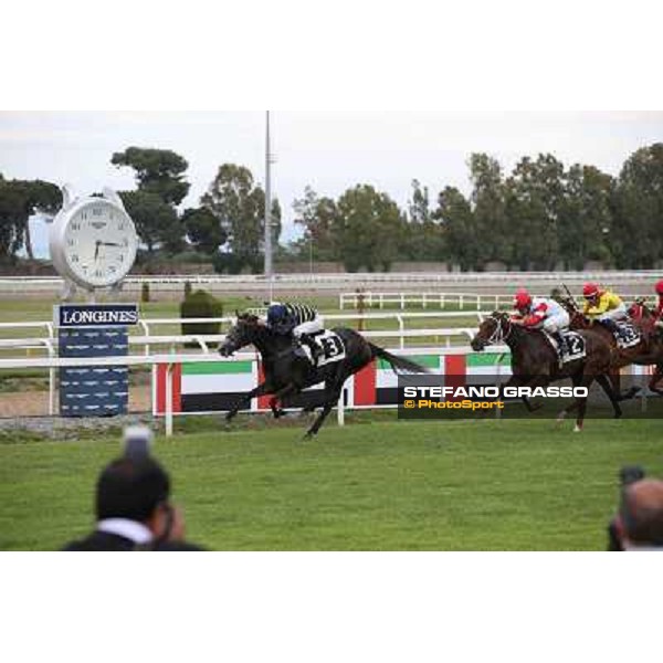 Francesco Dettori on Konkan wins the Premio Jebel Ali racecourse Rome, Capannelle racecourse,11th may 2014 photo Stefano Grasso