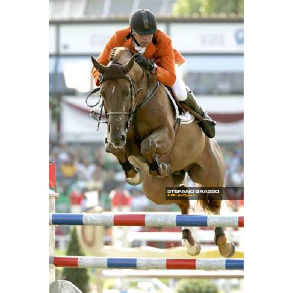 Jeroen Dubbeldam on Bmc Nassau,3rd classified at Fei Individual European Chamionship San Patrignano 2005 San Patrignano, 24th july 2005 ph. Stefano Grasso