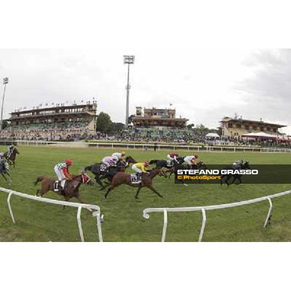 Francesco Dettori on Konkan wins the Premio Jebel Ali racecourse Rome, Capannelle racecourse,11th may 2014 photo Stefano Grasso