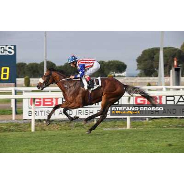 Andrea Atzeni on Cospirator wins the Premio Naip Stakes Rome, Capannelle racecourse,11th may 2014 photo Stefano Grasso