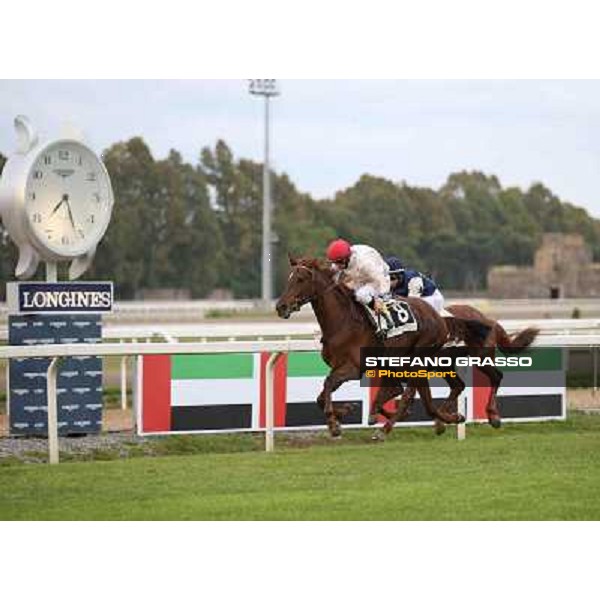 Gavino Sanna on Sibillina - PSA wins the Premio Madjani Shadwell Arabian Stakes Rome, Capannelle racecourse,11th may 2014 photo Stefano Grasso