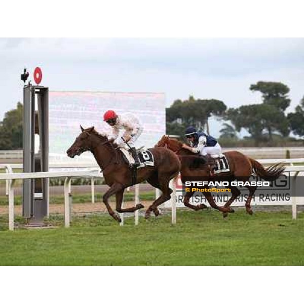 Gavino Sanna on Sibillina - PSA wins the Premio Madjani Shadwell Arabian Stakes Rome, Capannelle racecourse,11th may 2014 photo Stefano Grasso