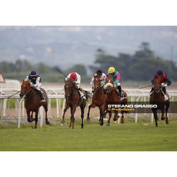 Gavino Sanna on Sibillina - PSA wins the Premio Madjani Shadwell Arabian Stakes Rome, Capannelle racecourse,11th may 2014 photo Stefano Grasso