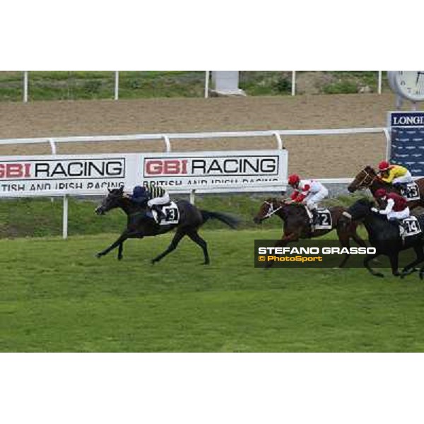 Francesco Dettori on Konkan wins the Premio Jebel Ali racecourse Rome, Capannelle racecourse,11th may 2014 photo Domenico Savi/Grasso