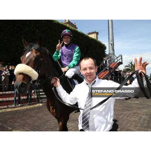 Mirco Demuro on Orsino with his groom celebrates after winning the Premio Carlo D\'Alessio Rome,Capannelle Racecourse,18th may 2014 ph.Stefano Grasso/HippoGroup Roma Capannelle