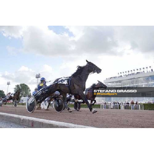 A.J.Mollema with Unforgettable wins the 110.o Deutsches Traber Derby Berlin Mariendorf, 7th august 2005 ph. Stefano Grasso