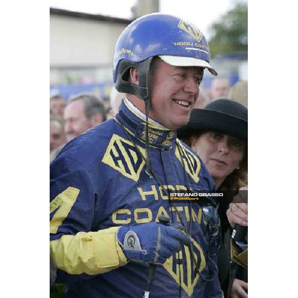 A.J.Mollema in the winner circle of 110.o Deutsches Traber Derby Berlin Mariendorf, 7th august 2005 ph. Stefano Grasso