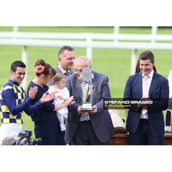 The prize giving ceremony of the Oaks d\'Italia Milano - San Siro racecourse - Oaks d\'Italia Day Milano,25th may 2014 ph.Stefano Grasso/IppodromoMilano