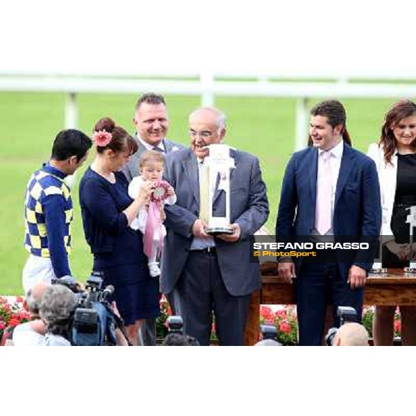 The prize giving ceremony of the Oaks d\'Italia Milano - San Siro racecourse - Oaks d\'Italia Day Milano,25th may 2014 ph.Stefano Grasso/IppodromoMilano