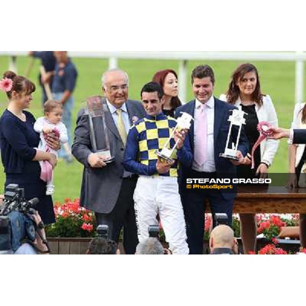 The prize giving ceremony of the Oaks d\'Italia Milano - San Siro racecourse - Oaks d\'Italia Day Milano,25th may 2014 ph.Stefano Grasso/IppodromoMilano