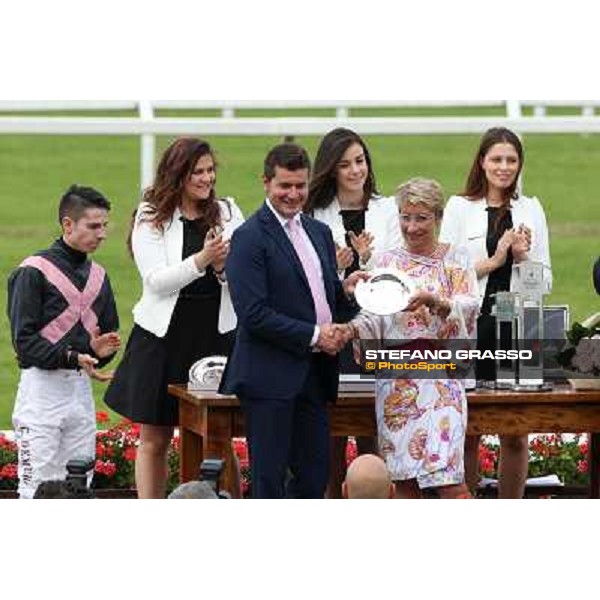 The prize giving ceremony of the Premio Carlo Vittadini - Trofeo Corriere della Sera Milano - San Siro racecourse - Oaks d\'Italia Day Milano,25th may 2014 ph.Stefano Grasso/IppodromoMilano