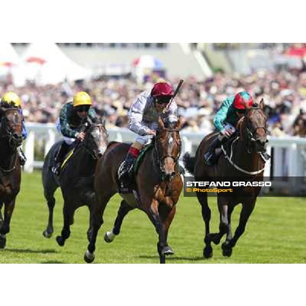 Frankie Dettori on The Wow Signal wins the Coventry Stakes Ascot, Royal Ascot 17th june 2014 ph.Stefano Grasso