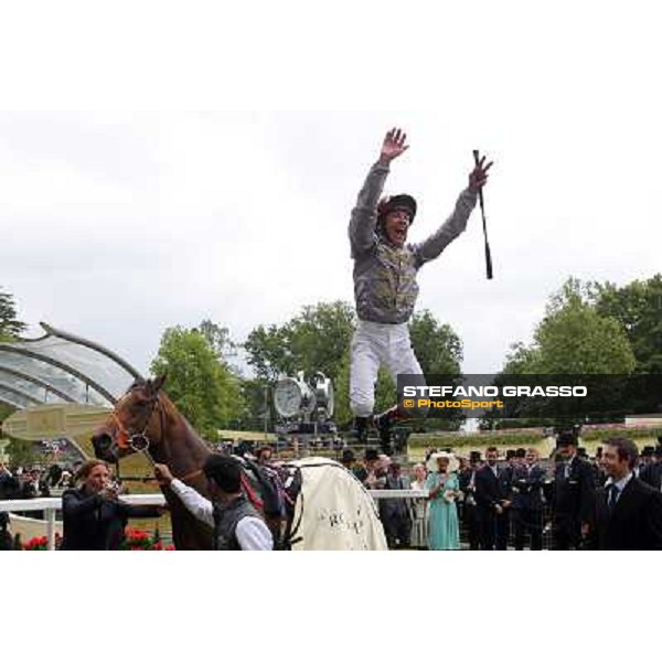 Frankie Dettori on Baitha Alga wins the Norfolk Stakes Ascot, Royal Ascot 19th june 2014 ph.Stefano Grasso