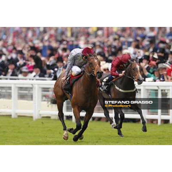 Frankie Dettori on Baitha Alga wins the Norfolk Stakes Ascot, Royal Ascot 19th june 2014 ph.Stefano Grasso