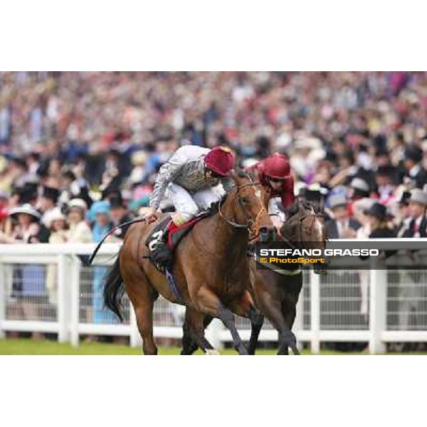 Frankie Dettori on Baitha Alga wins the Norfolk Stakes Ascot, Royal Ascot 19th june 2014 ph.Stefano Grasso