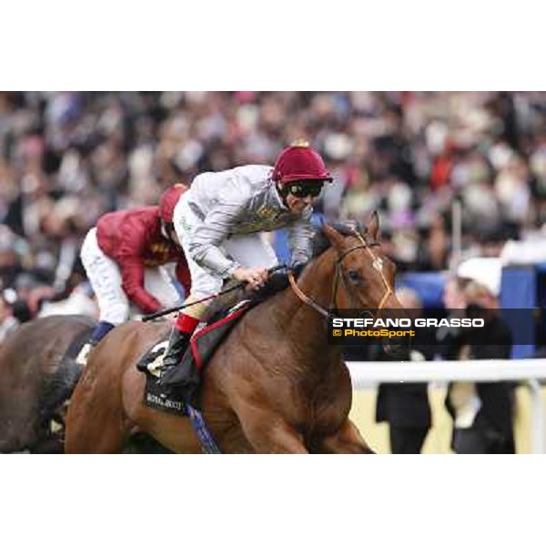 Frankie Dettori on Baitha Alga wins the Norfolk Stakes Ascot, Royal Ascot 19th june 2014 ph.Stefano Grasso