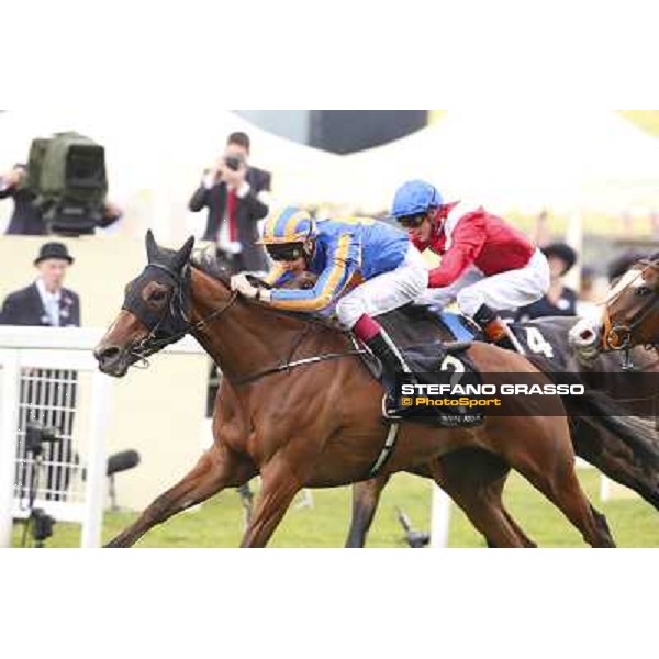 Joseph O\'Brien on Bracelet wins the Ribblesdale Stakes Ascot, Royal Ascot 19th june 2014 ph.Stefano Grasso