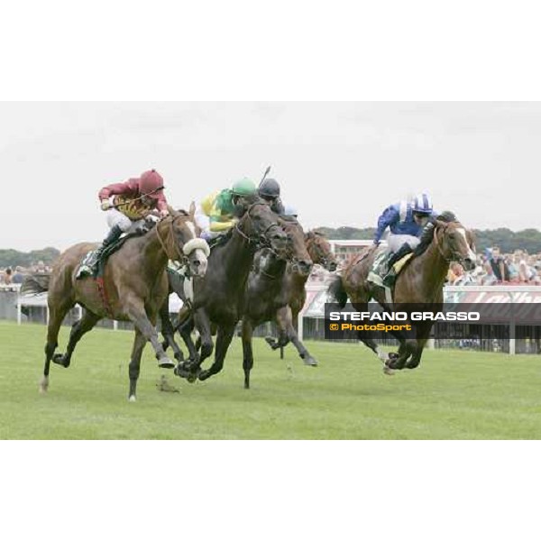 at few meters to the post Mick Kinane on Electrocutionist leads and wins the Juddmonte International Stakes York, The Ebor Meeting, 16th august 2005 ph. Stefano Grasso