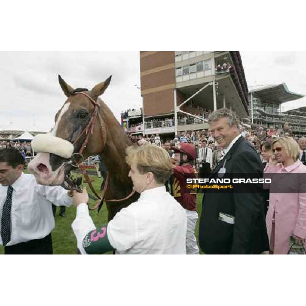 a very happy Electrocutionist\'s trainer Valfredo Valiani in the winner\'s circle of the Juddmonte International Stakes York, The Ebor Meeting, 16th august 2005 ph. Stefano Grasso