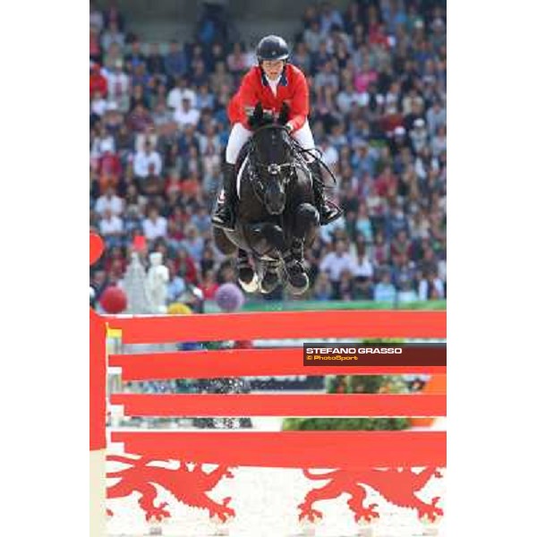 Beezie Madden on Cortes C