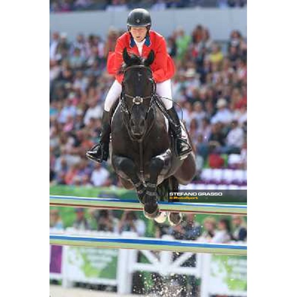 Beezie Madden on Cortes C