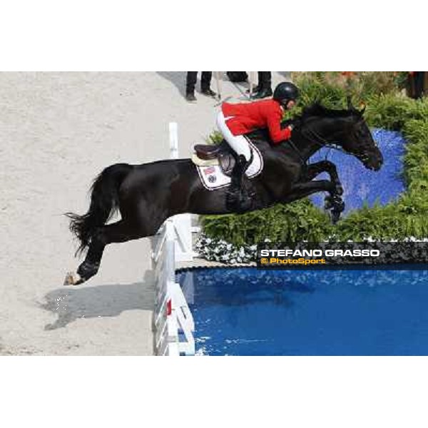 Beezie Madden on Cortes C