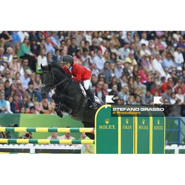 Beezie Madden on Cortes C