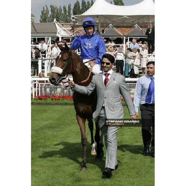 coming back for Kerrin Mc Evoy on Punctilious and Saeed Bin Suroor, winners of the Aston Upthorpe Yorkshire Oaks York - The Ebor Meeting, 17th august 2005 ph. Stefano Grasso