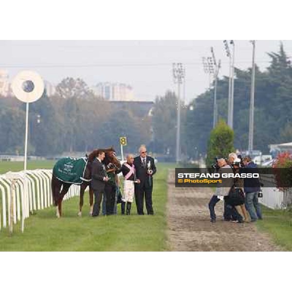 Dario Vargiu and Priore Philip win the Premio Vittorio di Capua Milano,San Siro racecourse,28th sept.2014 ph.Stefano Grasso/Trenno