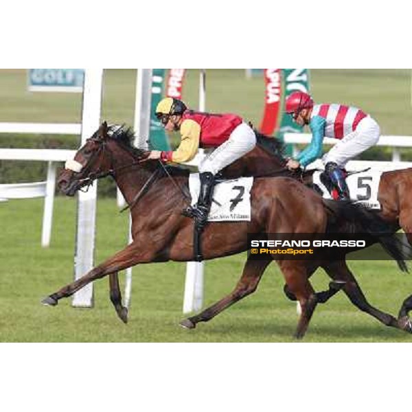 Mickael Barzalona - Sakamira - Premio Coolmore Milano-San Siro Racecourse,28th sept.2014 ph.Stefano Grasso/Trenno srl