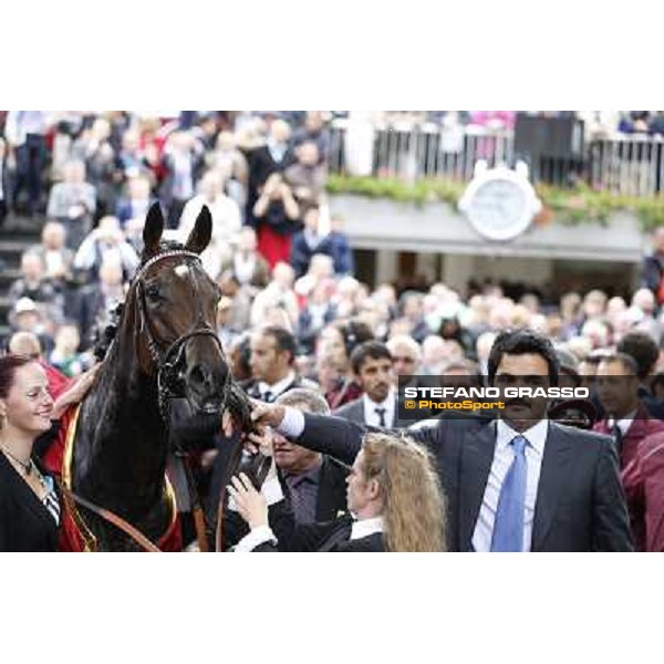 Thierry Jarnet and Treve win the Qatar Prix de l\'arc de Triomphe Paris,Longchamp racecourse,5th oct.2014 ph.Stefano Grasso