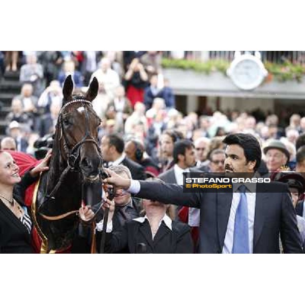 Thierry Jarnet and Treve win the Qatar Prix de l\'arc de Triomphe Paris,Longchamp racecourse,5th oct.2014 ph.Stefano Grasso