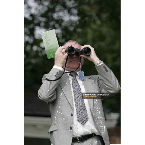 a racegoer at the Ebor Meeting York, The Ebor Meeting - 16th august 2005 ph. Stefano Grasso