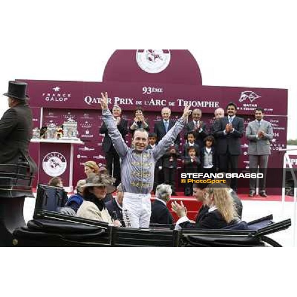 Thierry Jarnet and Treve win the Qatar Prix de l\'arc de Triomphe Paris,Longchamp racecourse,5th oct.2014 ph.Stefano Grasso
