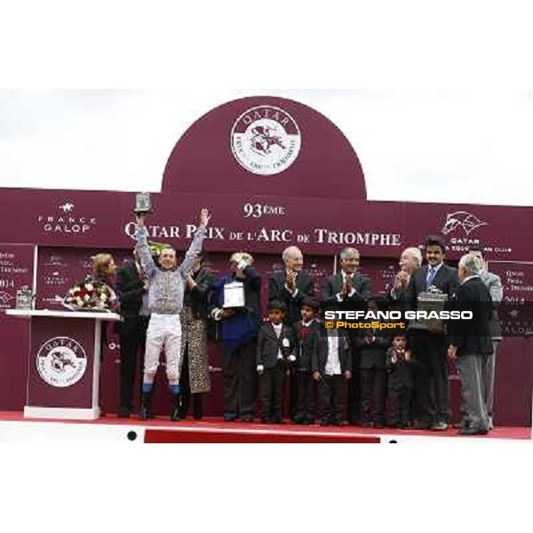 Thierry Jarnet and Treve win the Qatar Prix de l\'arc de Triomphe Paris,Longchamp racecourse,5th oct.2014 ph.Stefano Grasso