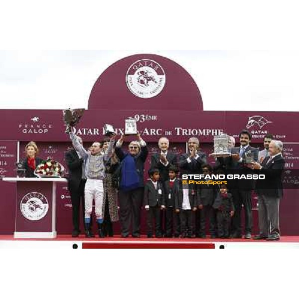 Thierry Jarnet and Treve win the Qatar Prix de l\'arc de Triomphe Paris,Longchamp racecourse,5th oct.2014 ph.Stefano Grasso