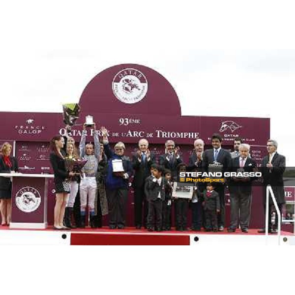 Thierry Jarnet and Treve win the Qatar Prix de l\'arc de Triomphe Paris,Longchamp racecourse,5th oct.2014 ph.Stefano Grasso