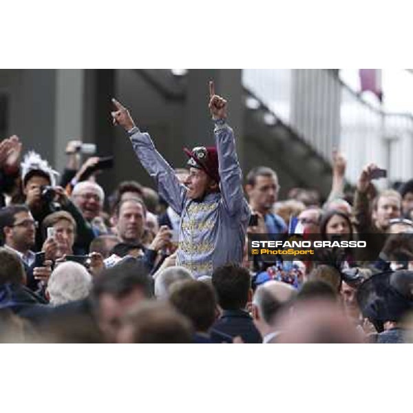 Thierry Jarnet and Treve win the Qatar Prix de l\'arc de Triomphe Paris,Longchamp racecourse,5th oct.2014 ph.Stefano Grasso