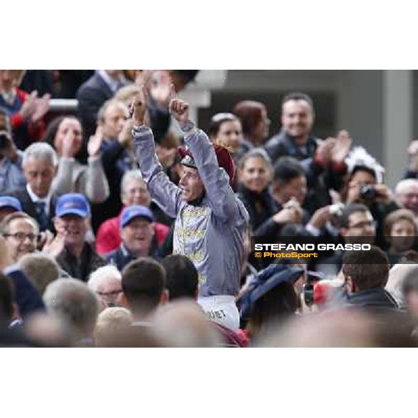 Thierry Jarnet and Treve win the Qatar Prix de l\'arc de Triomphe Paris,Longchamp racecourse,5th oct.2014 ph.Stefano Grasso
