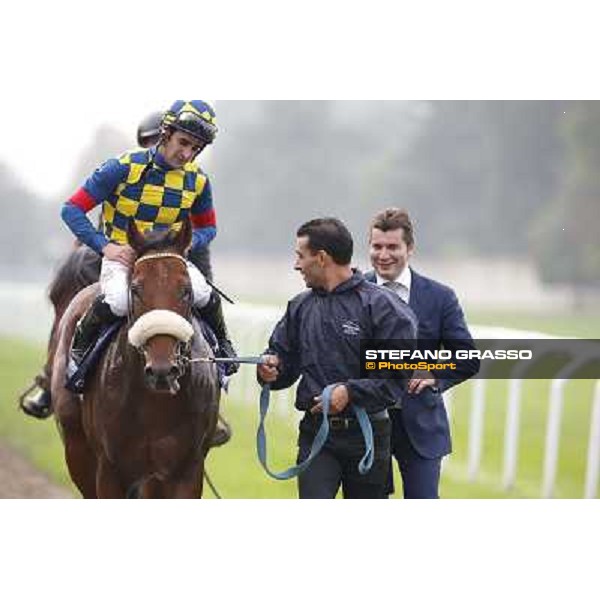 Fabio Branca on Hero Look with Stefano Botti after winning the Gran Criterium. Milan, San Siro racecourse,12 ottobre 2014 photo Stefano Grasso/Trenno srl
