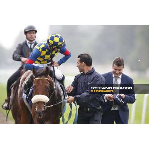 Fabio Branca on Hero Look with Stefano Botti after winning the Gran Criterium. Milan, San Siro racecourse,12 ottobre 2014 photo Stefano Grasso/Trenno srl