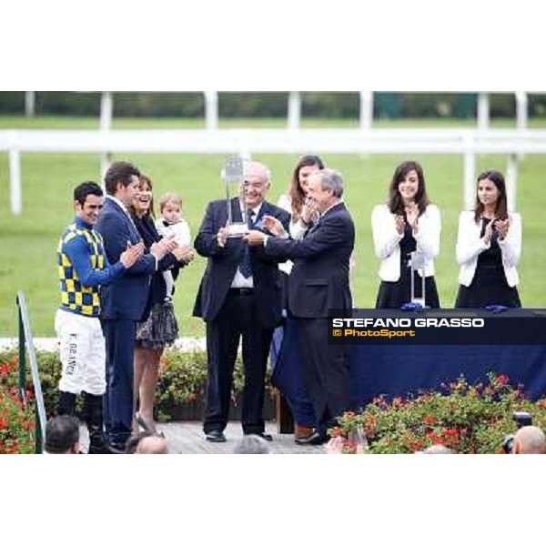 The prize giving ceremony of the Gran Criterium. Milan, San Siro racecourse,12 ottobre 2014 photo Stefano Grasso/Trenno srl