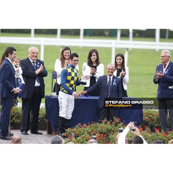 The prize giving ceremony of the Gran Criterium. Milan, San Siro racecourse,12 ottobre 2014 photo Stefano Grasso/Trenno srl