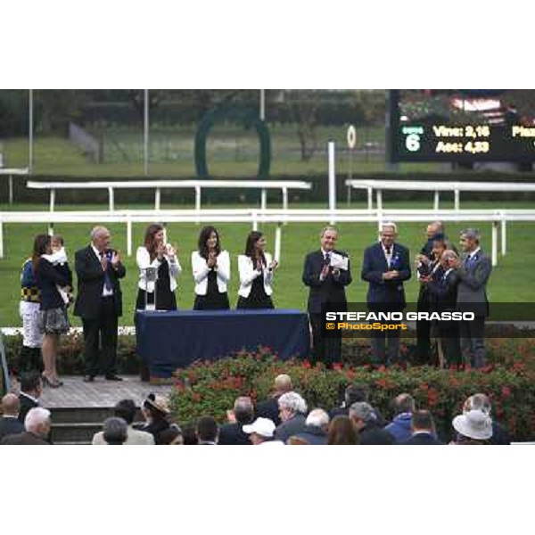 The prize giving ceremony of the Gran Criterium. Milan, San Siro racecourse,12 ottobre 2014 photo Stefano Grasso/Trenno srl